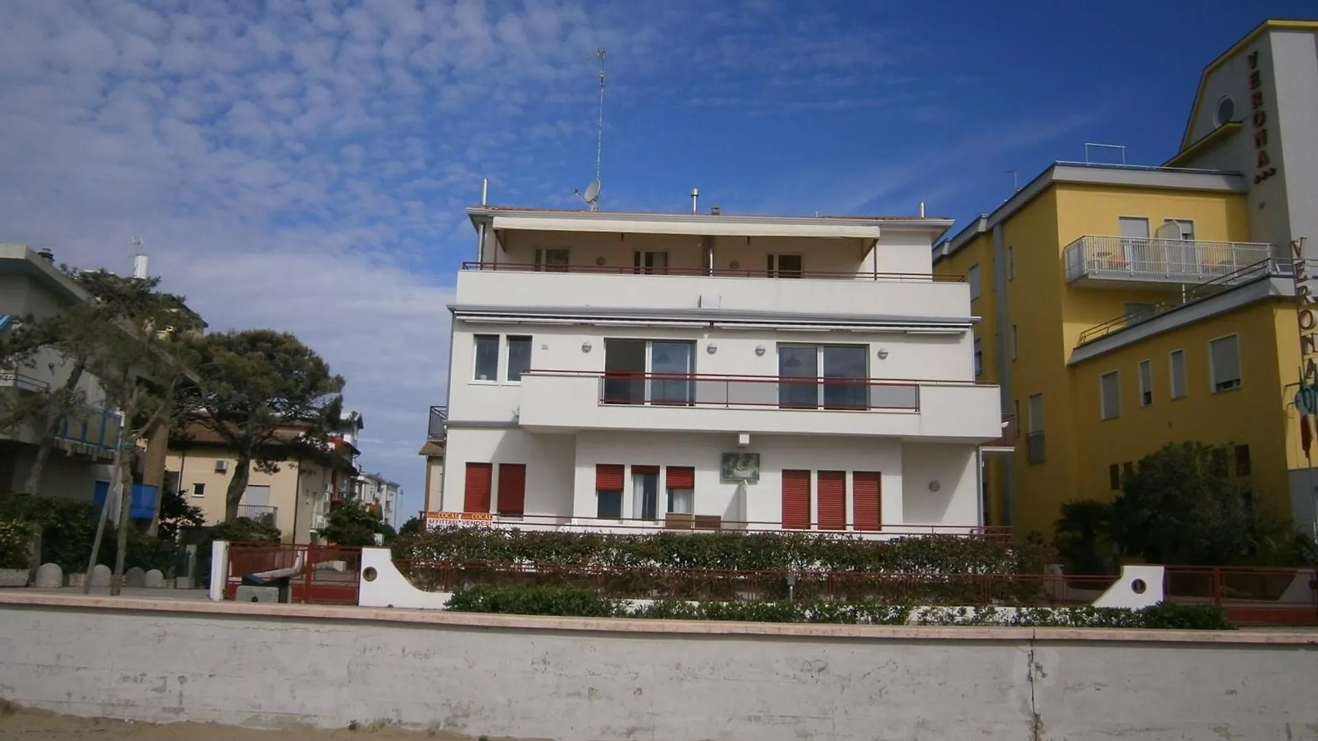 Villa Nave Trilocale Con Terrazza Frontemare - Agenzia Cocal Καόρλε Ιταλία